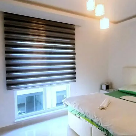 Very Close To Cleopatra Beach. Appartement