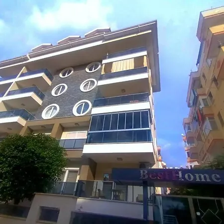 Very Close To Cleopatra Beach. Apartament *